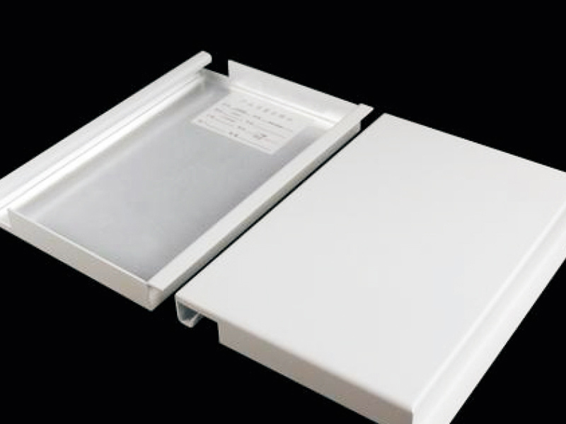 吊顶铝单板(勾搭式)