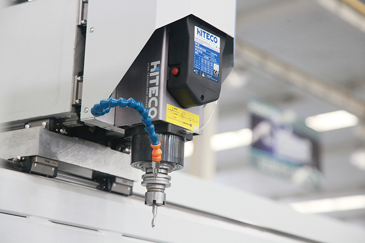 门窗型材高速钻铣中心