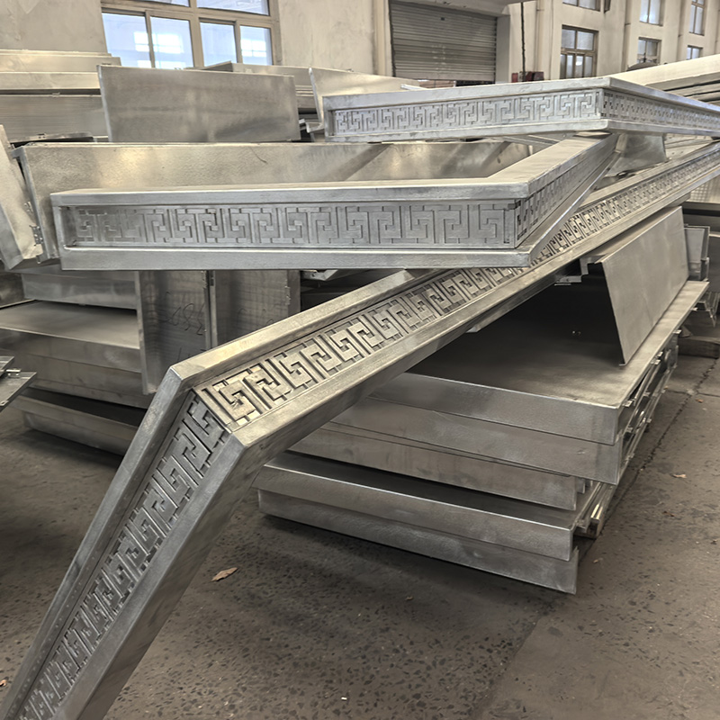 异形镂空雕刻铝板