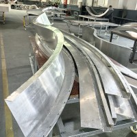 商业综合体弧形铝单板